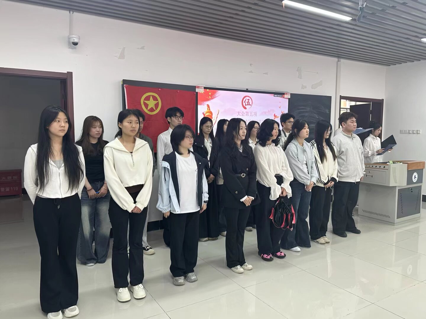 红歌映初心，青春担使命——太阳成城集团tyc234cc红歌会圆满落幕